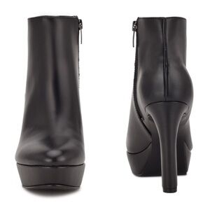 Nine West Glowup Platform Booties